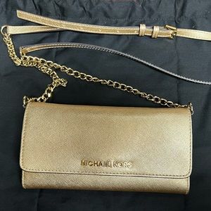 Micheal Kors Crossbody